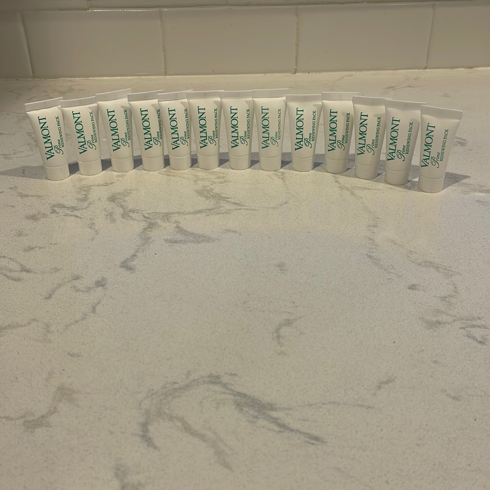 Valmont Prime Renewing Pack Samples - 13